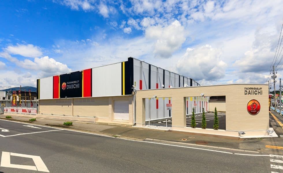 パチンコ店の外観